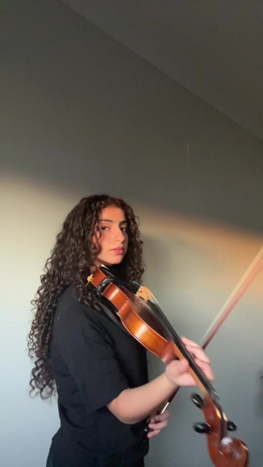 Post 1 by Maya Adams 🎻 on TikTok (video)