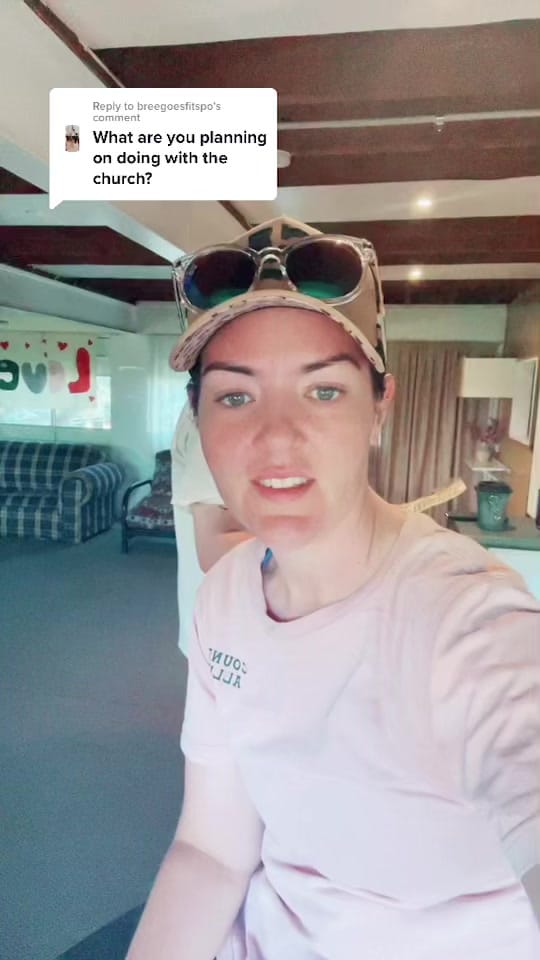 Post 4 by Ange & Nik on TikTok (video)