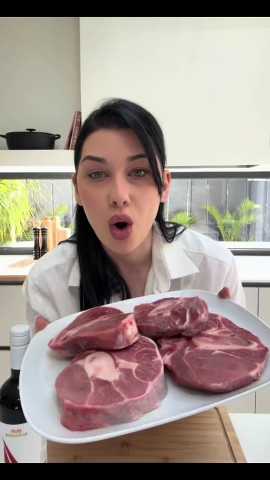 Post 9 by Kwnstantina__pagani on TikTok (video)