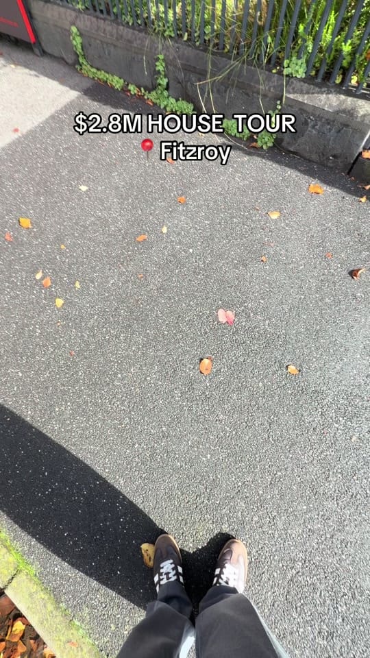 Post 6 by Harry Wallace on TikTok (video)