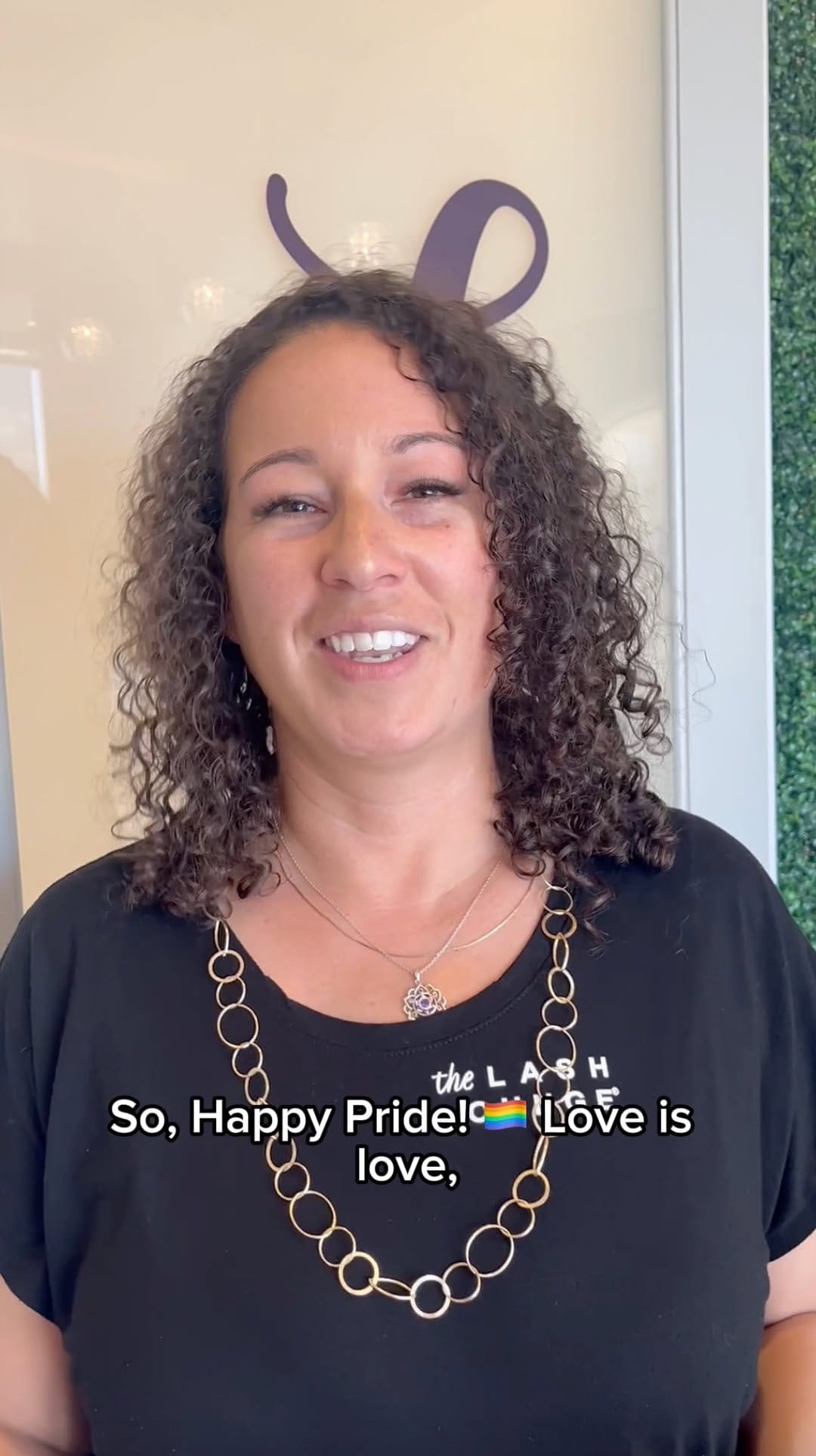 Post 7 by The Lash Lounge on Instagram (video)