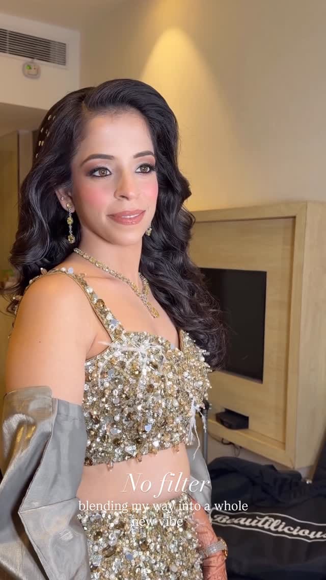 Post 4 by Prriyannka Arora on Instagram (video)