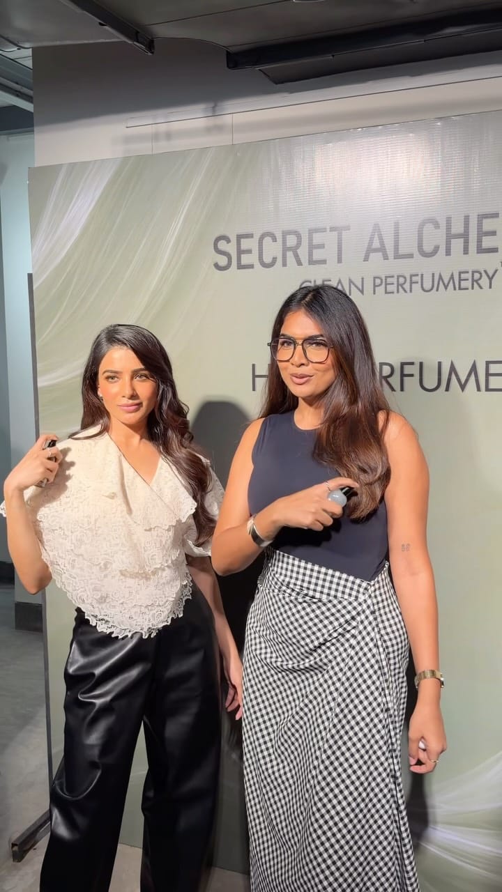 Post 3 by Akanksha Kommirelly👑 on Instagram (video)