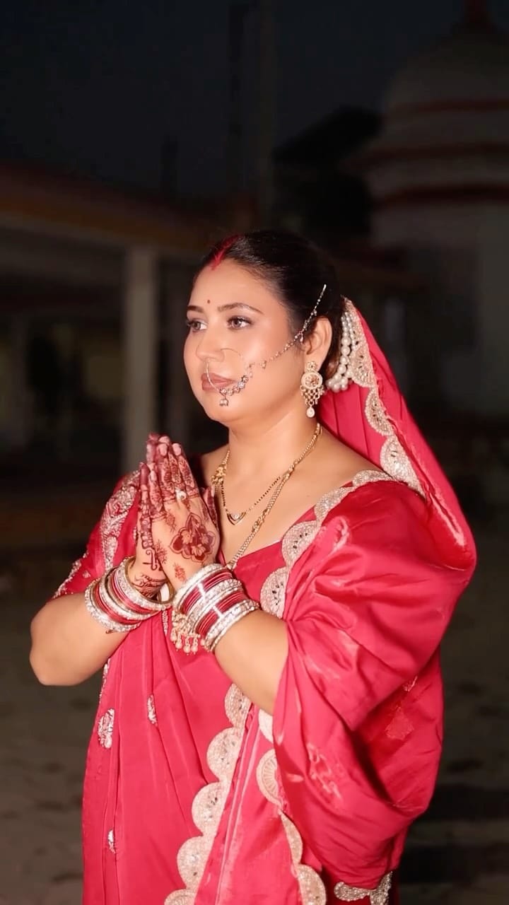 Post 6 by Neha Rastogi🧿 on Instagram (video)