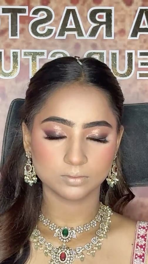 Post 2 by Neha Rastogi🧿 on Instagram (video)