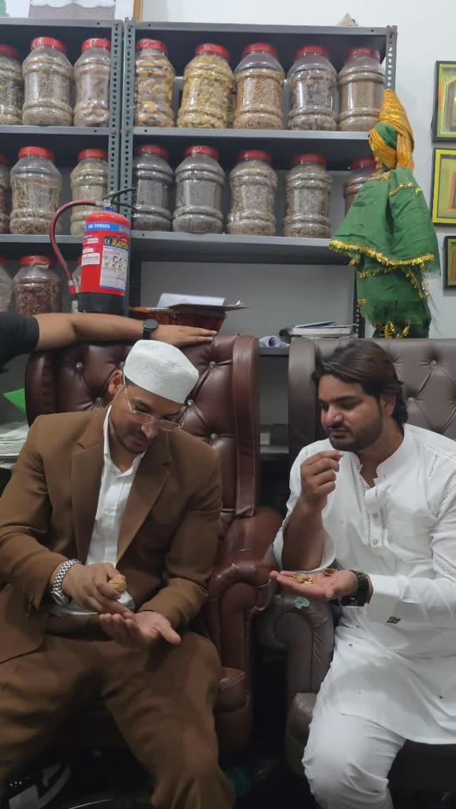 Post 9 by Abdullah khan on Instagram (video)
