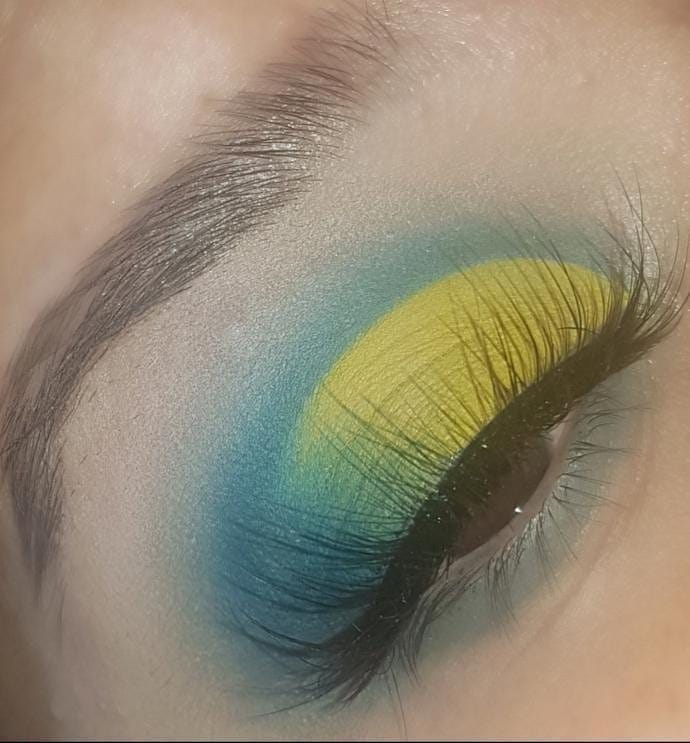 Post 2 by Makeupbynosh.x on Instagram (carousel)