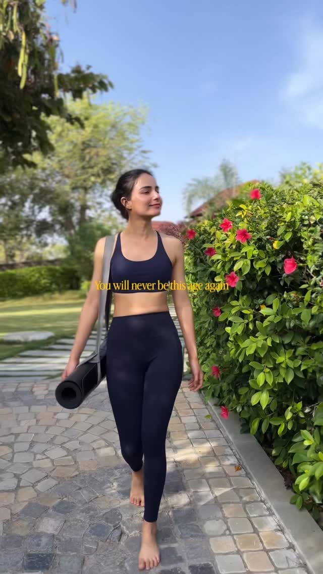 Post 8 by Peacelily yoga | Vinita Yadav | Yoga Teacher on Instagram (video)