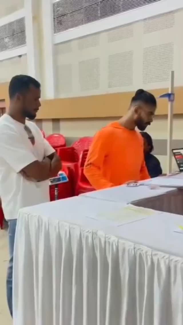 Post 6 by Arjun K Mohanan on Instagram (video)
