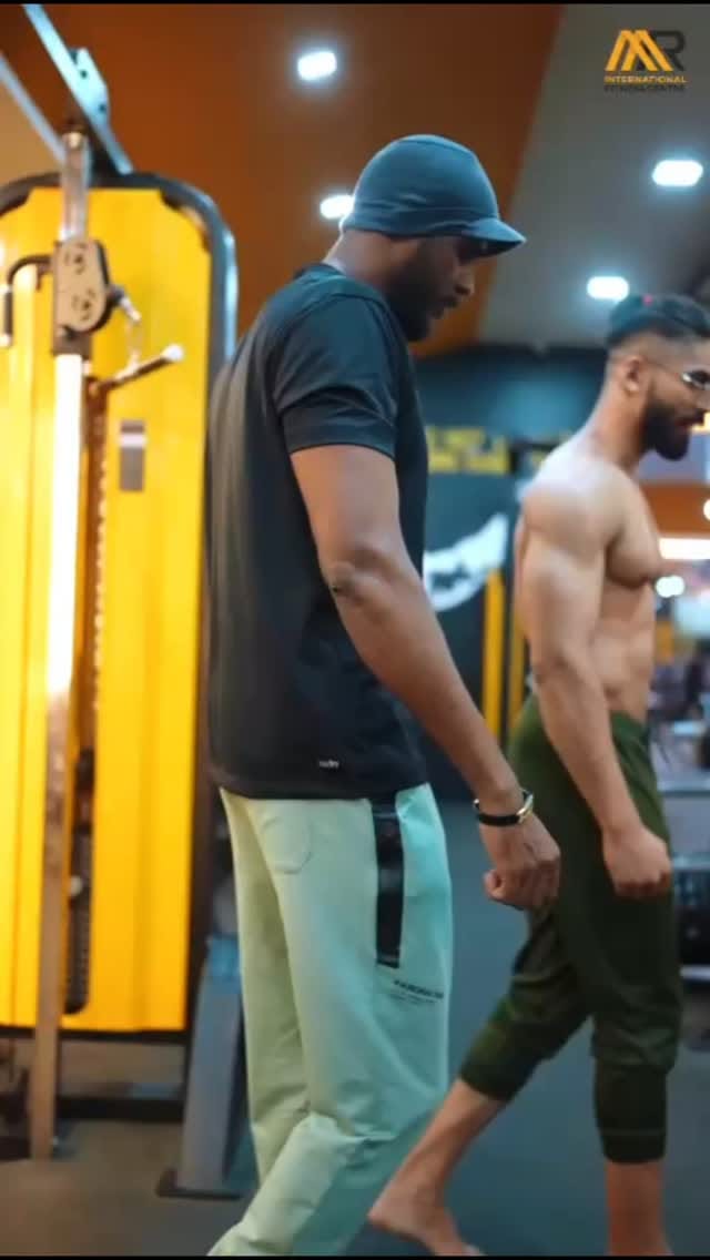 Post 7 by Arjun K Mohanan on Instagram (video)