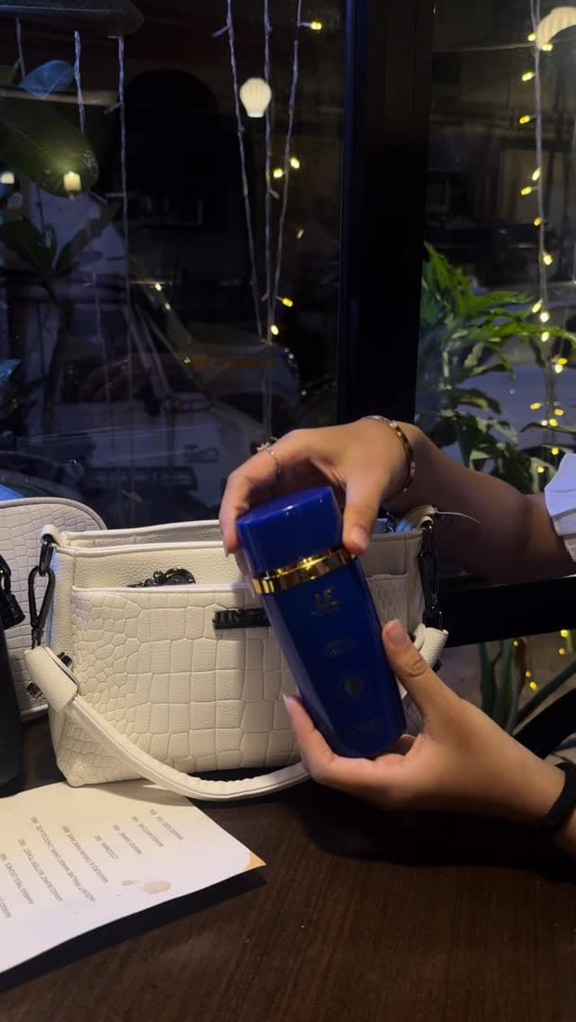 Post 4 by La'french perfume on Instagram (video)