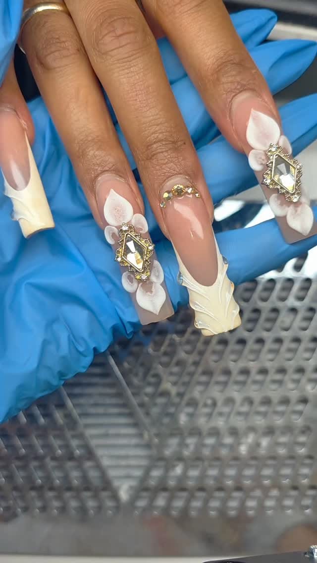 Post 2 by Ashley Jimenez on Instagram (video)
