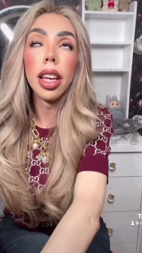 Post 10 by ARA 💫 on TikTok (video)