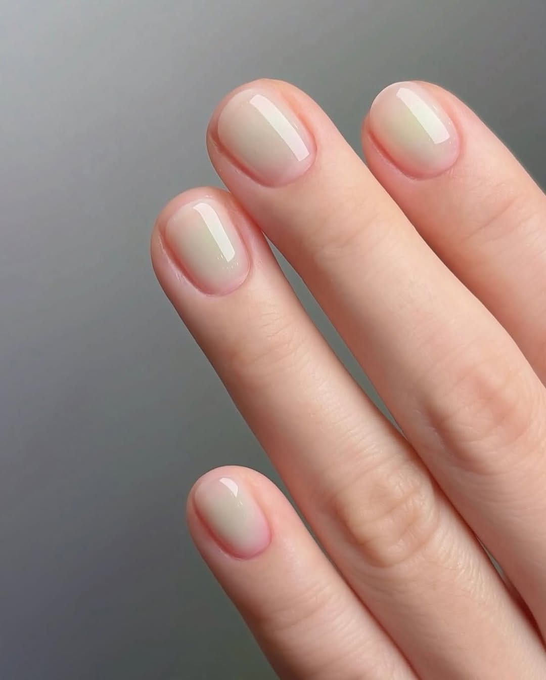 Post 1 by ELLE Japan Beauty / エル ビューティ on Instagram (carousel)
