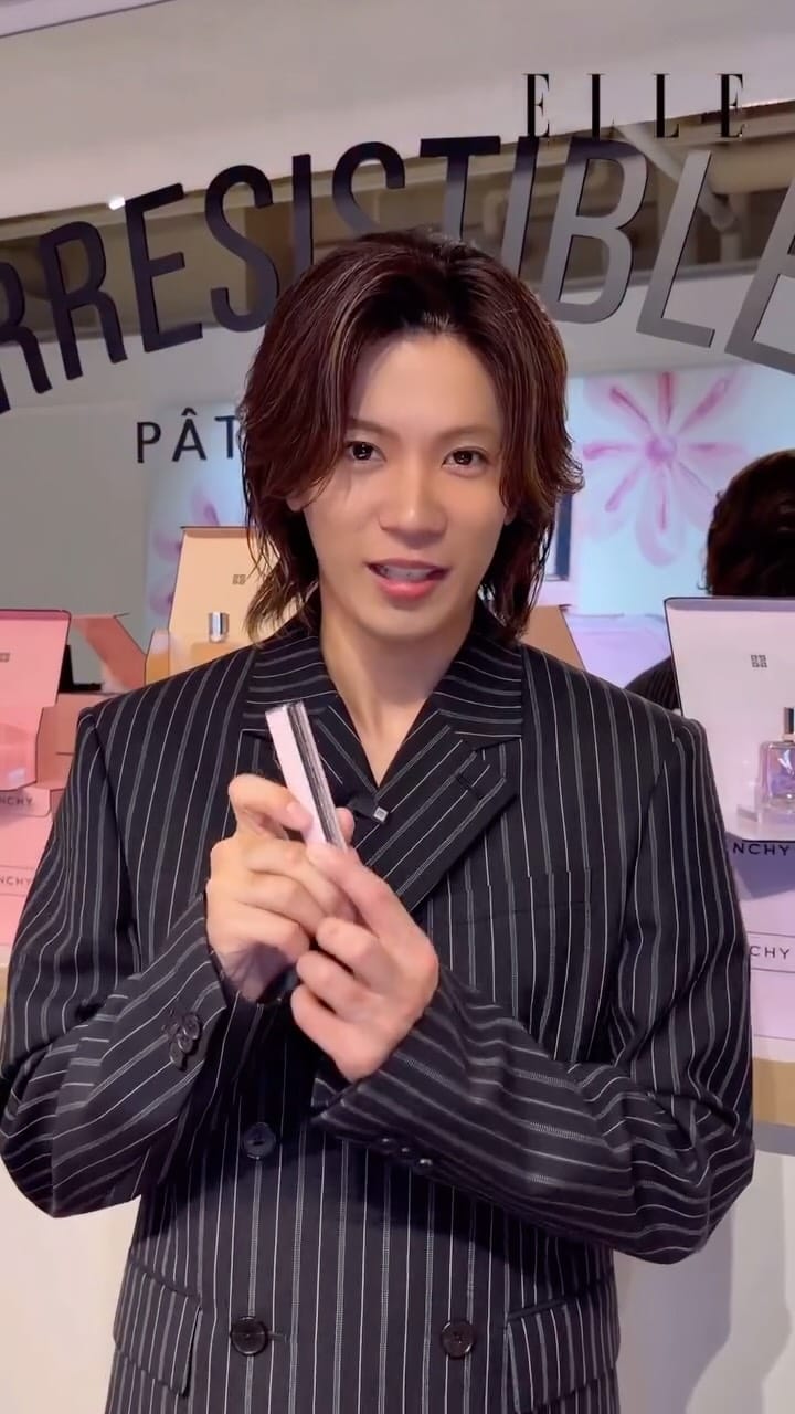 Post 10 by ELLE Japan Beauty / エル ビューティ on Instagram (video)
