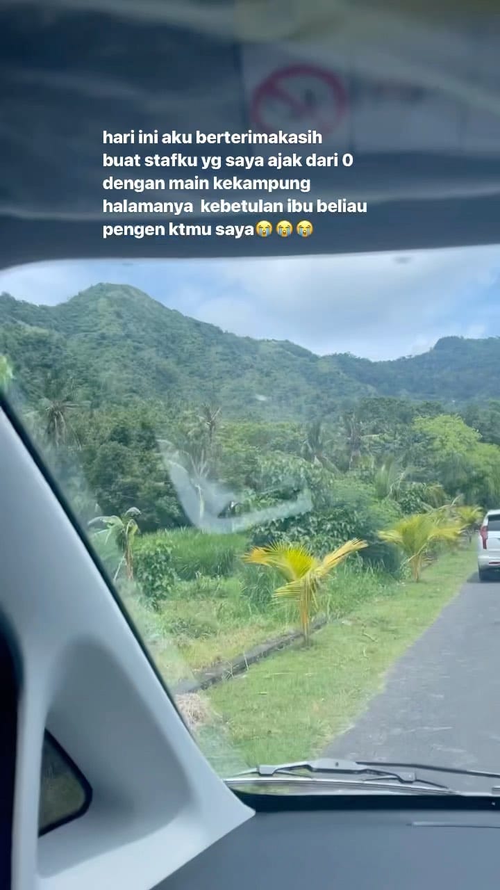 Post 9 by Ni kadek Indrayoni on Instagram (video)