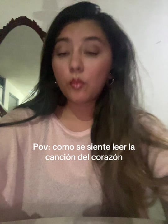 Post 7 by Adri Camara on TikTok (video)