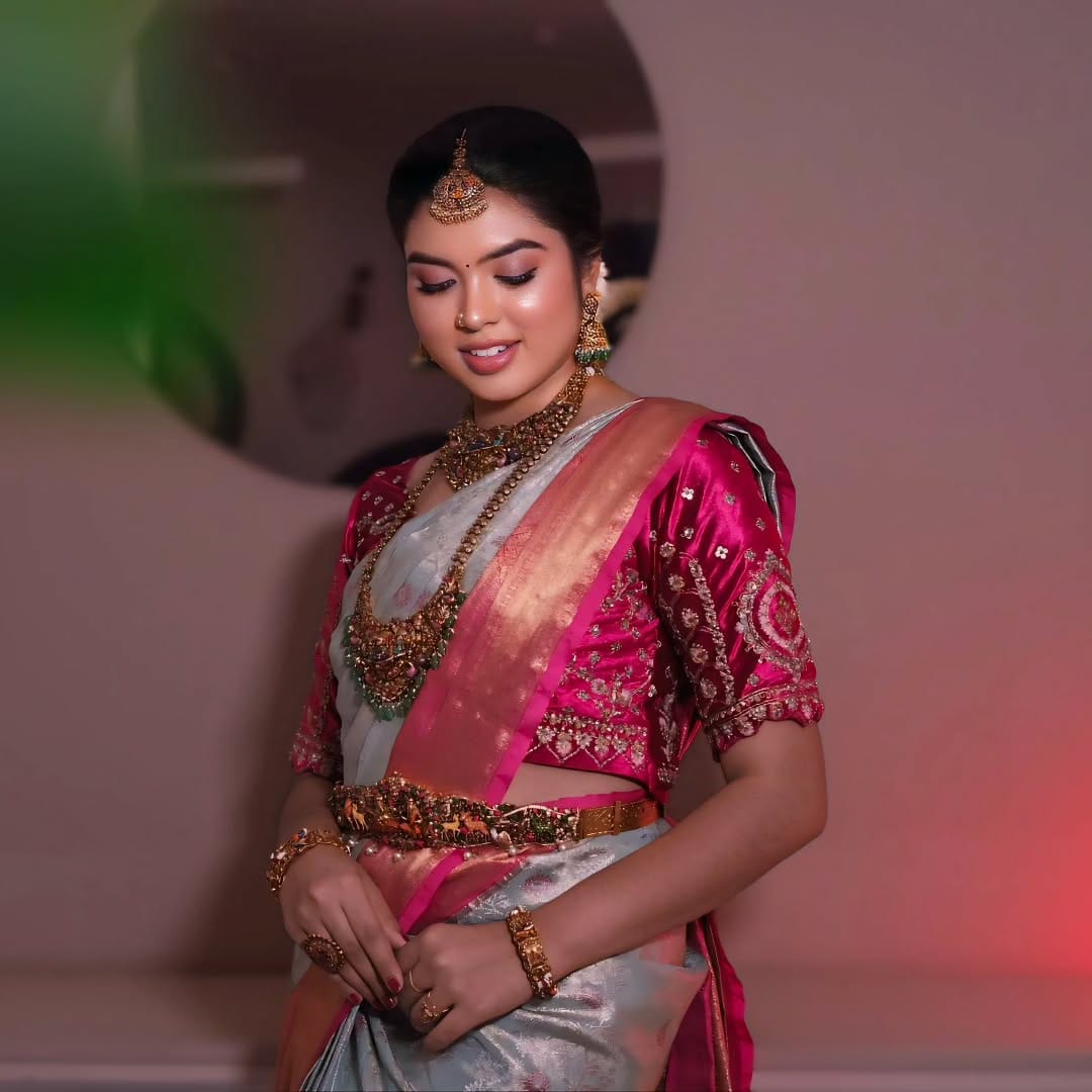 Post 5 by Ramya makeover studio&academy on Instagram (image)