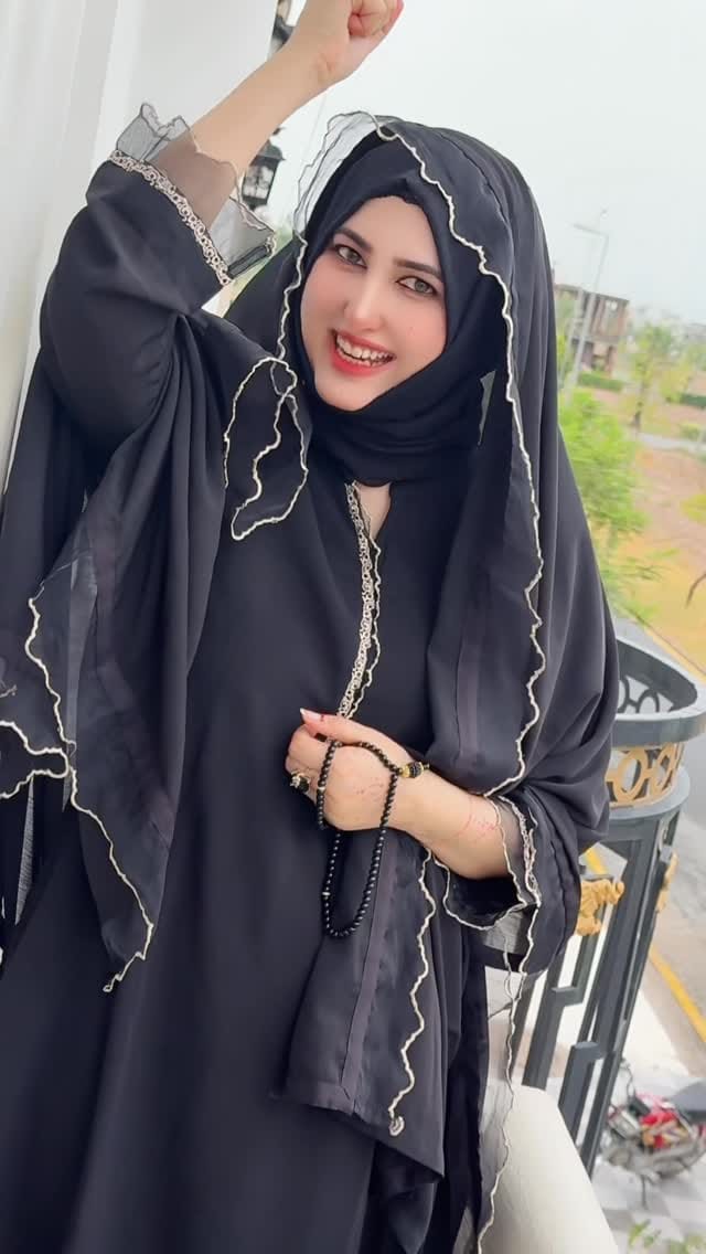 Post 2 by Naintara Official on Instagram (video)