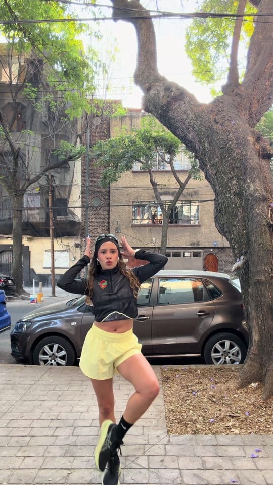 Post 9 by Diliana on TikTok (video)