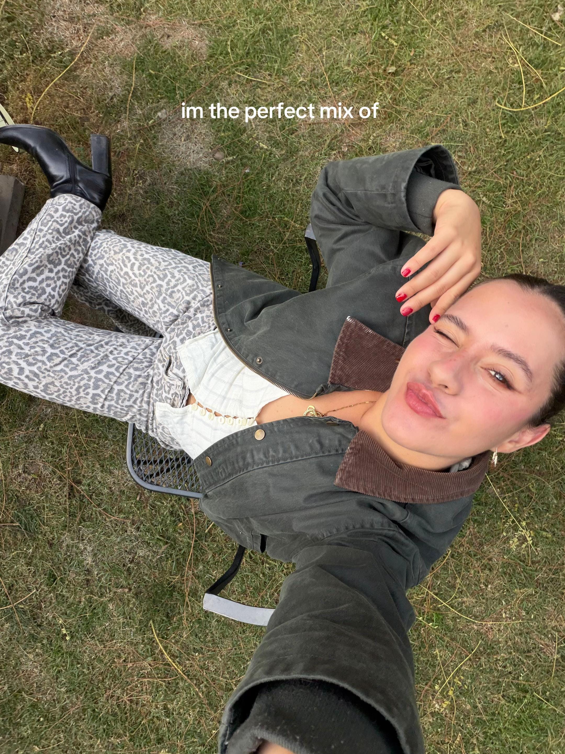 Post 2 by Diliana on TikTok (video)