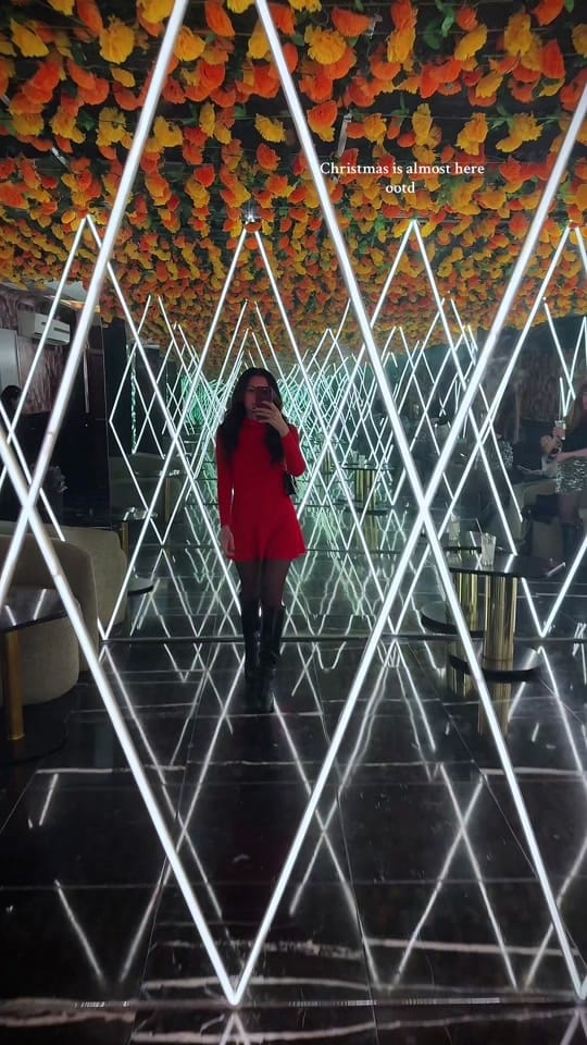 Post 7 by Mariana on TikTok (video)