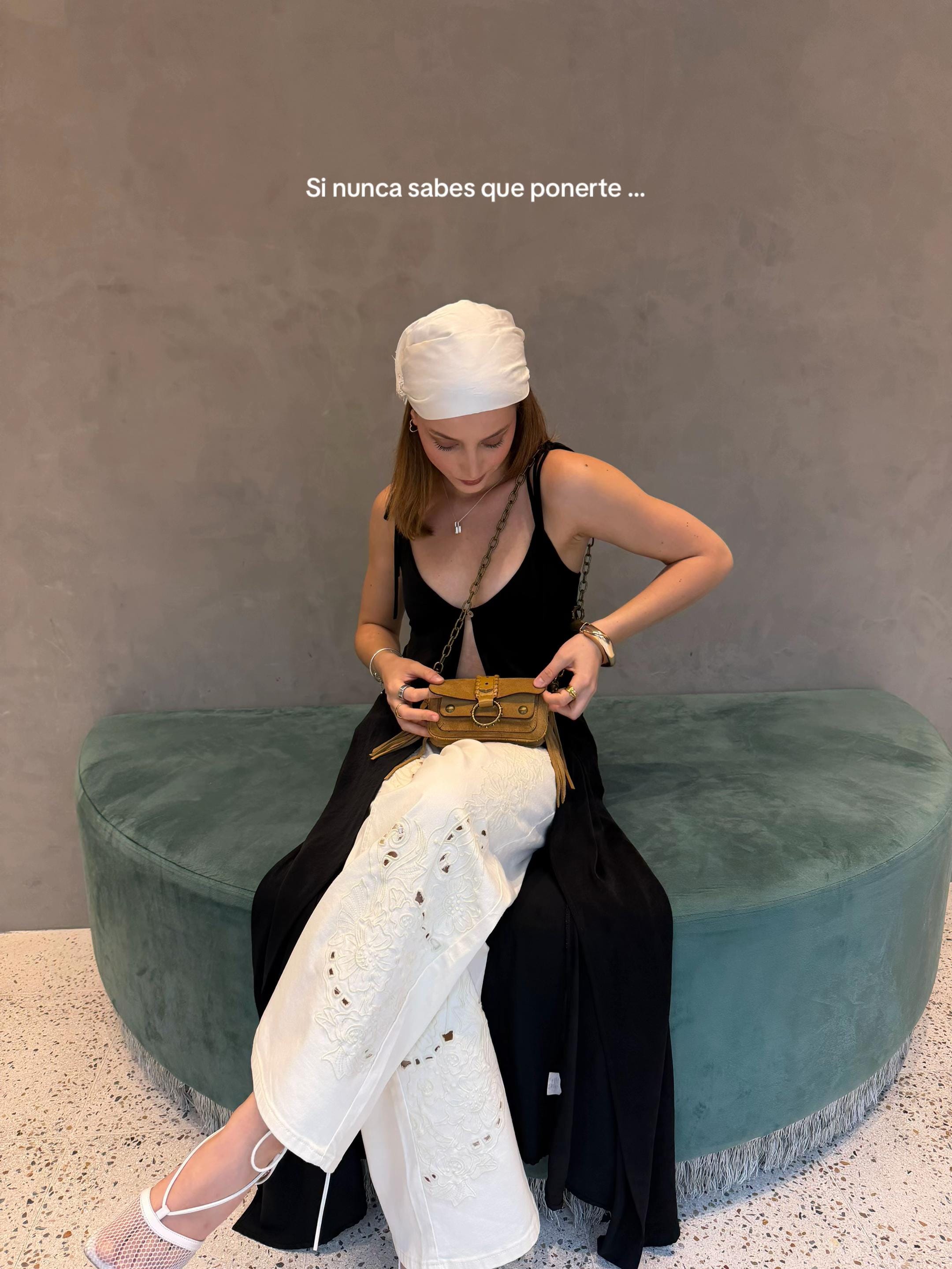 Post 4 by Ana Pao Jiménez on TikTok (video)