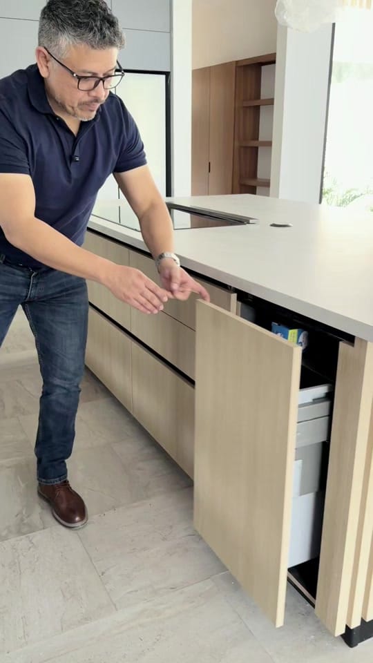 Post 2 by Novecci on TikTok (video)