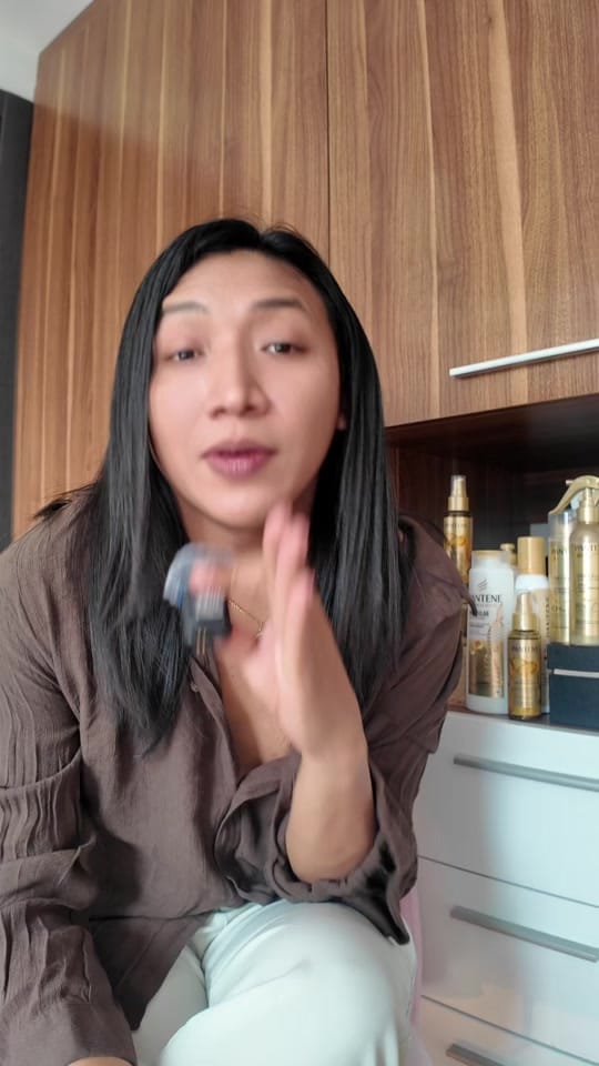 Post 4 by Hey 🦢 on TikTok (video)