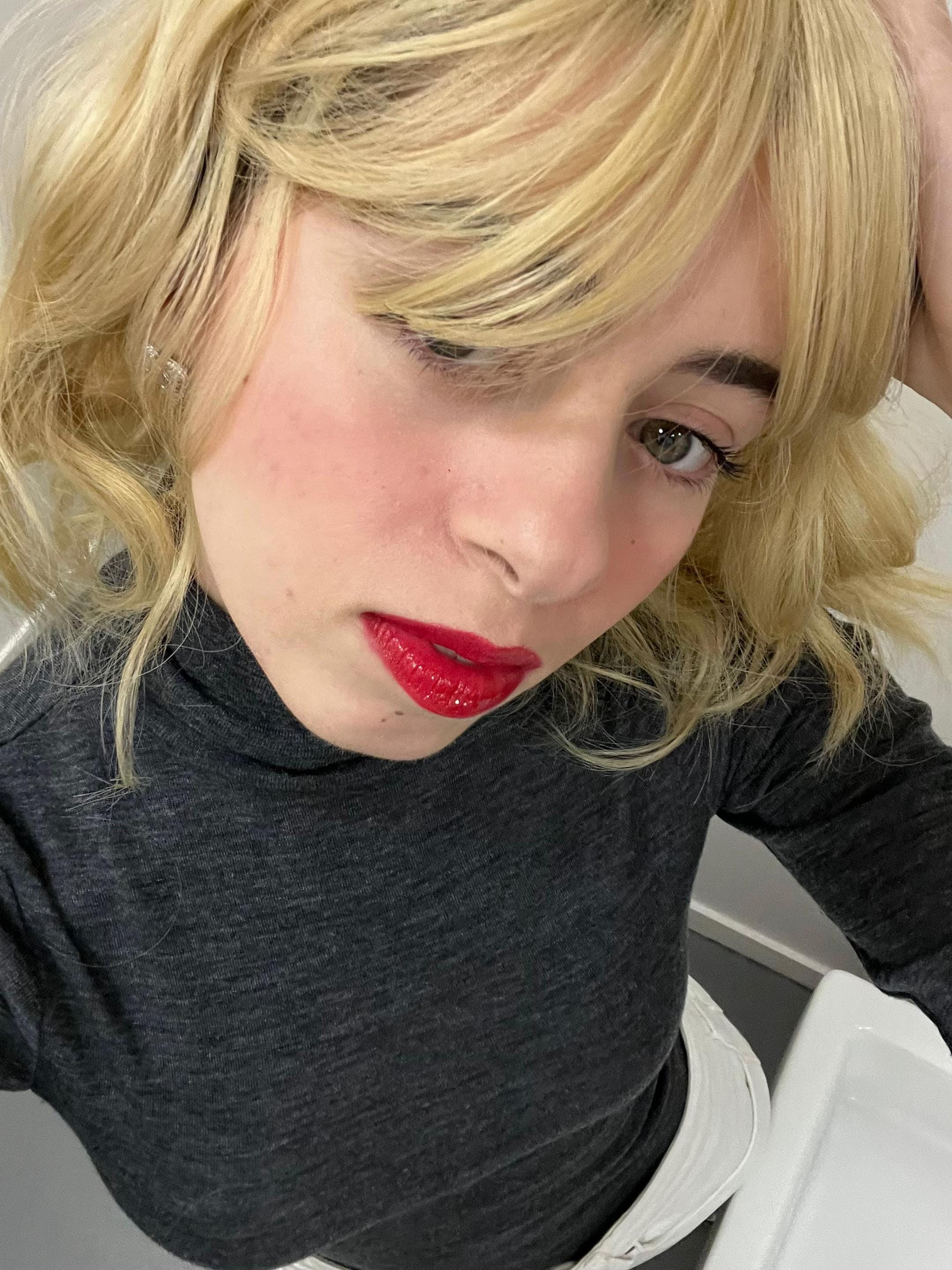 Post 7 by Lizetta Demetriou on TikTok (video)