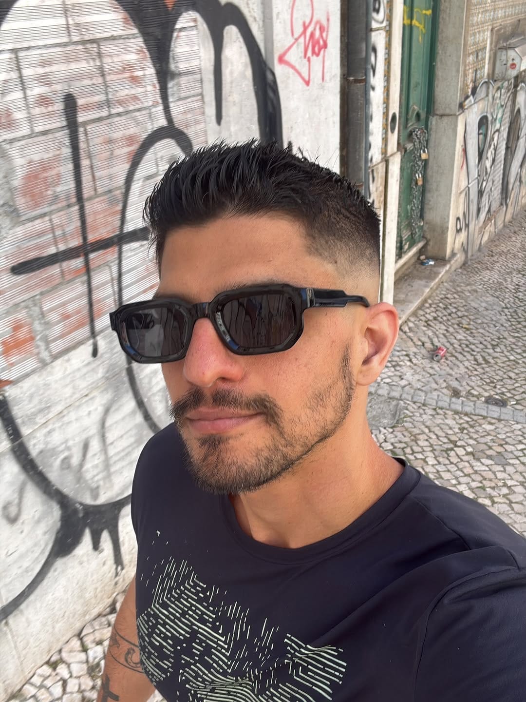 Post 2 by Marcelo Cravo on Instagram (image)