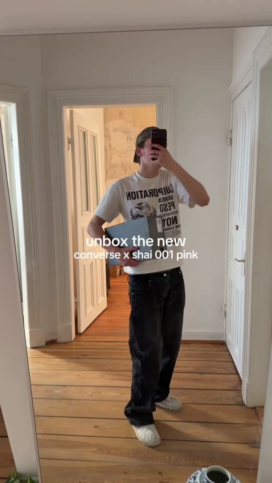 Post 1 by l_e_o_2005 on TikTok (video)
