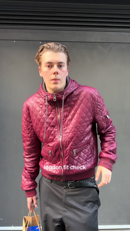 Post 6 by l_e_o_2005 on TikTok (video)