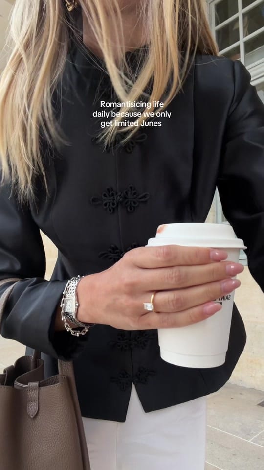 Post 2 by Dominique on TikTok (video)