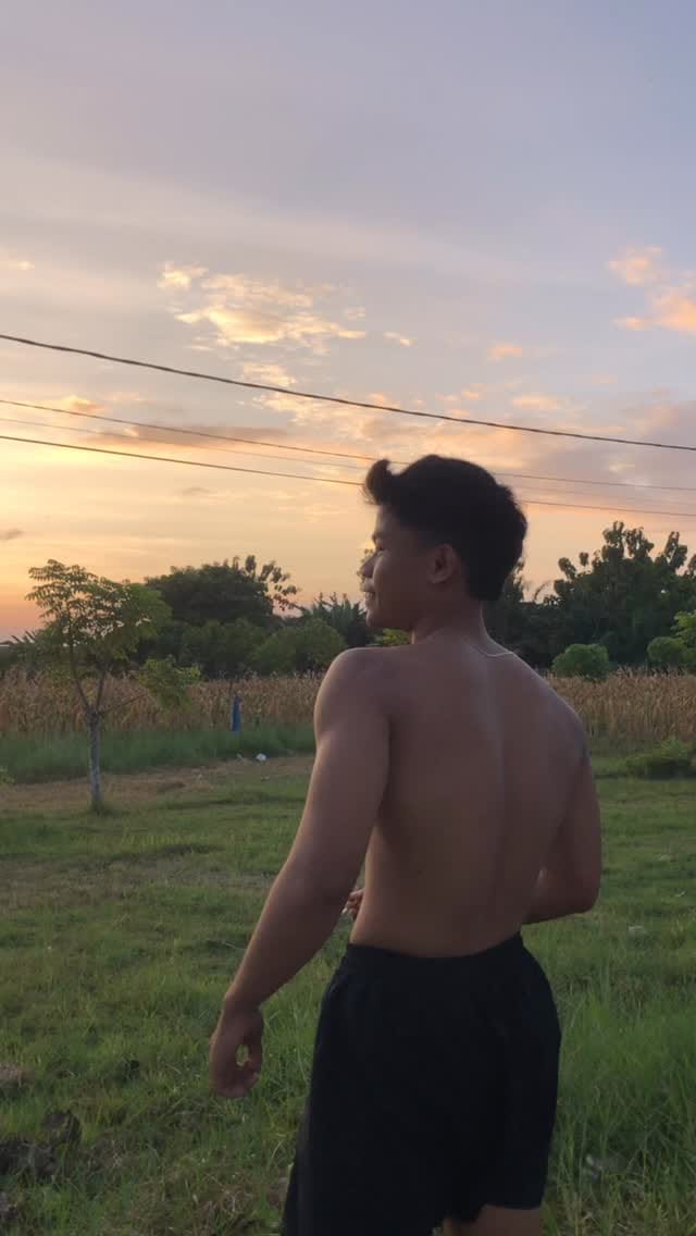 Post 1 by Rian Maulana Saenullah on Instagram (video)