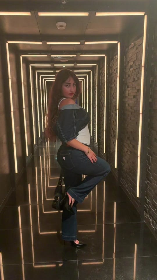 Post 5 by Laura on TikTok (video)