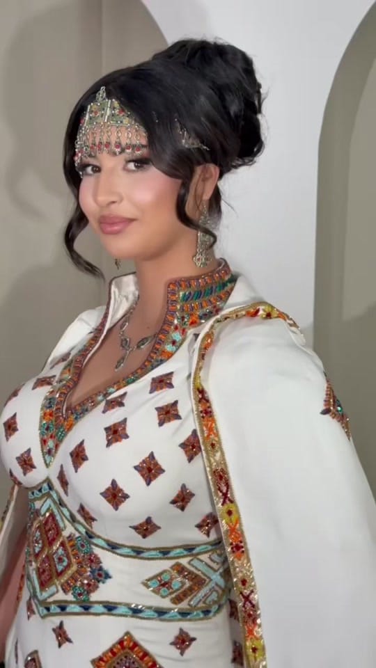 Post 7 by ✨ Ziana Mouns luxury ✨ on TikTok (video)
