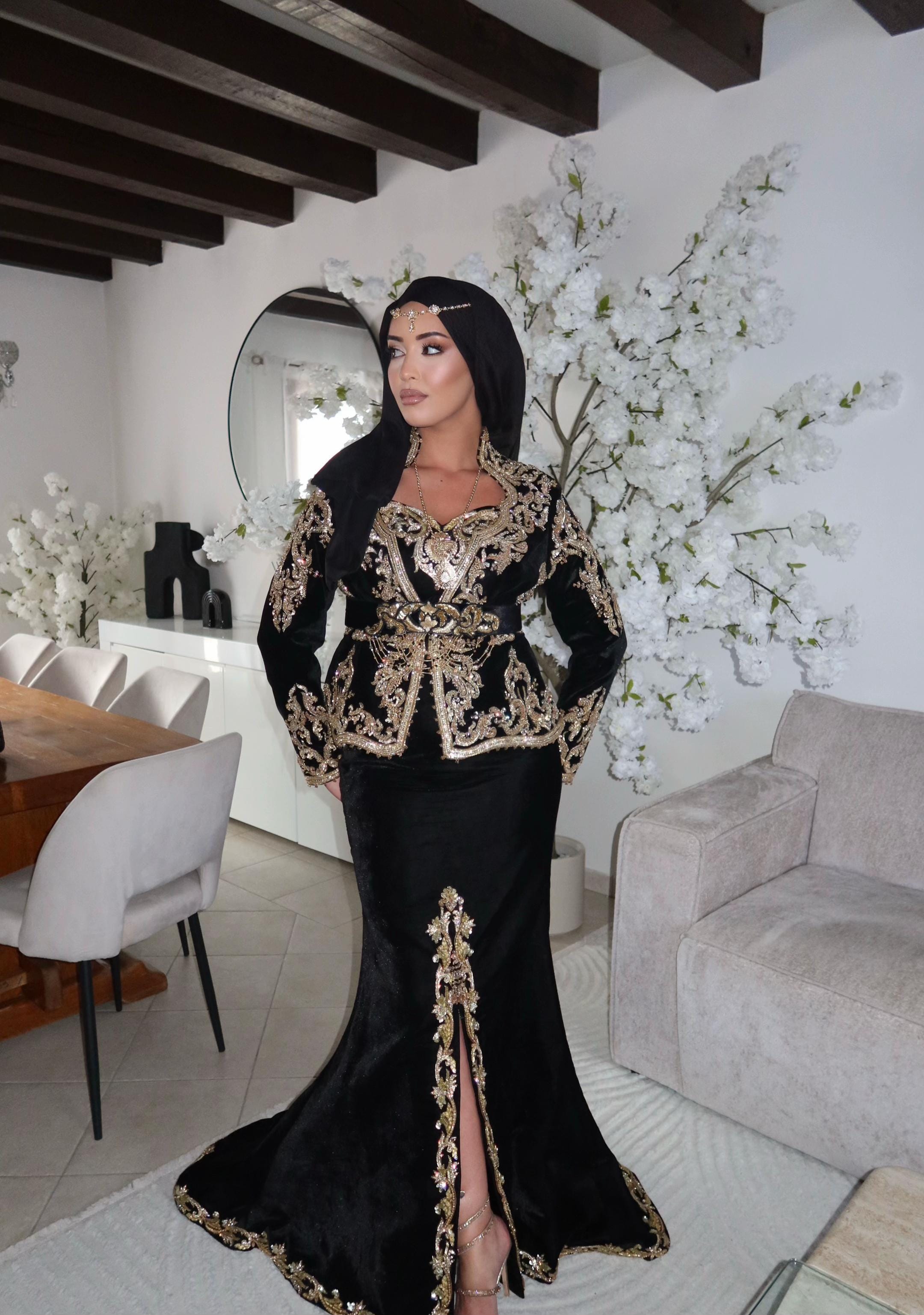 Post 3 by ✨ Ziana Mouns luxury ✨ on TikTok (video)