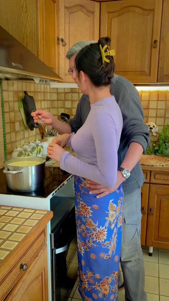 Post 9 by Asana Paris on TikTok (video)