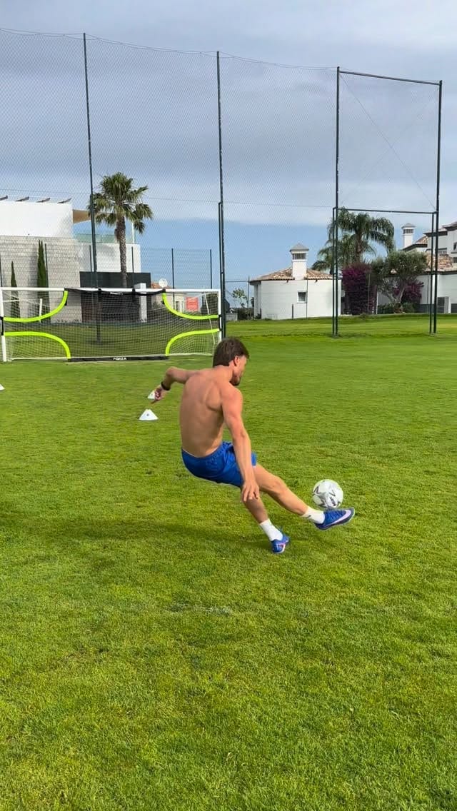 Post 6 by Alfie Cerulli on Instagram (video)