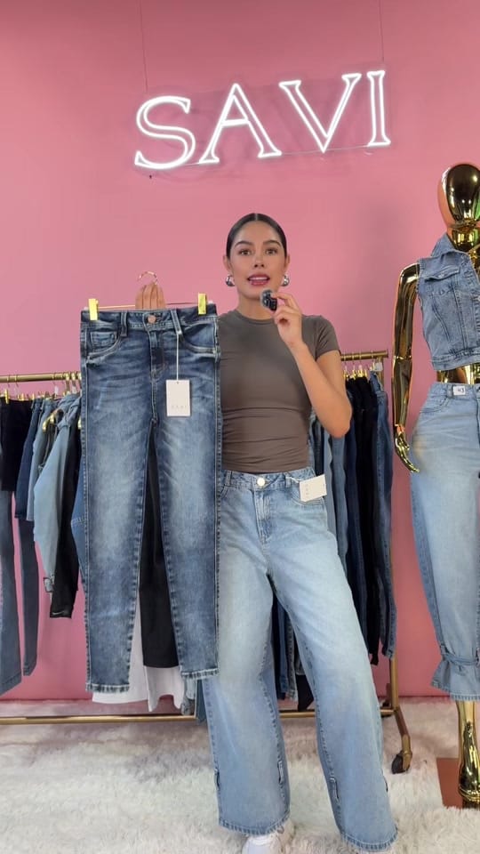 Post 2 by Savi Jeans on TikTok (video)