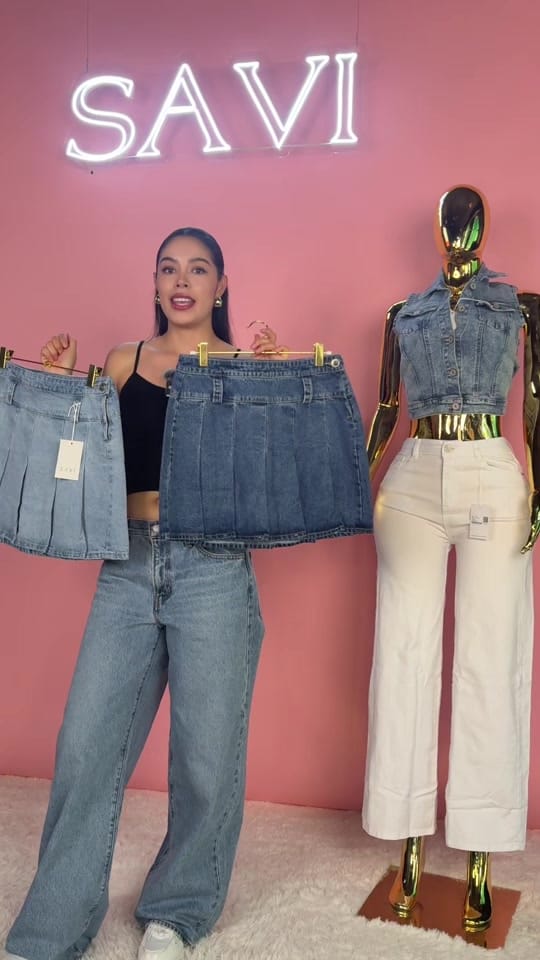 Post 9 by Savi Jeans on TikTok (video)