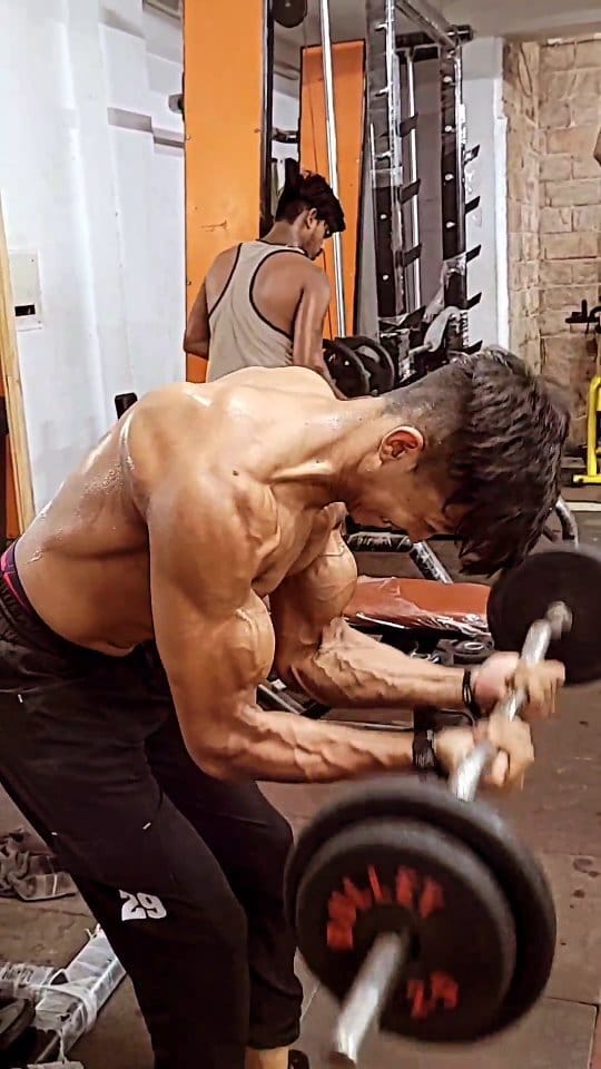 Post 9 by Kamlesh Kumar mahto on Instagram (video)