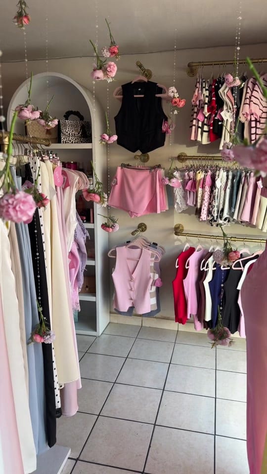 Post 8 by DIVAT on TikTok (video)