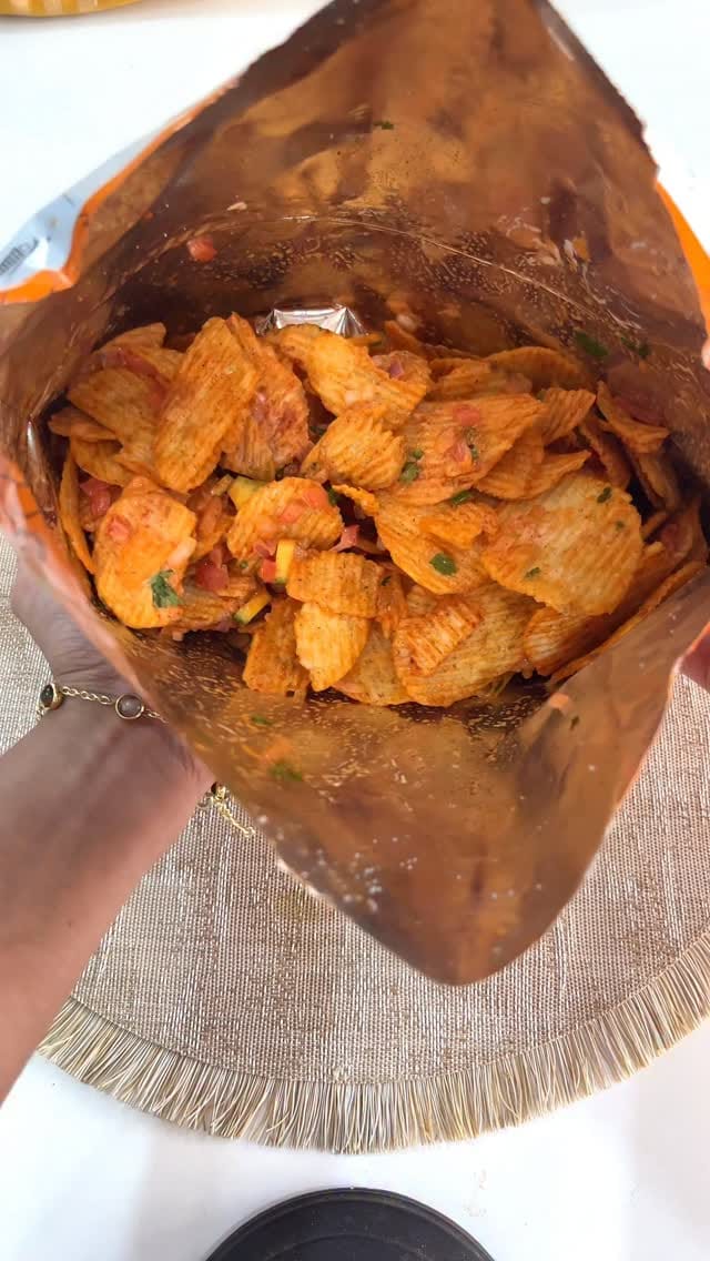 Post 8 by Dr. Rupali Tak & Saloni Tak || Recipe Developer on Instagram (video)