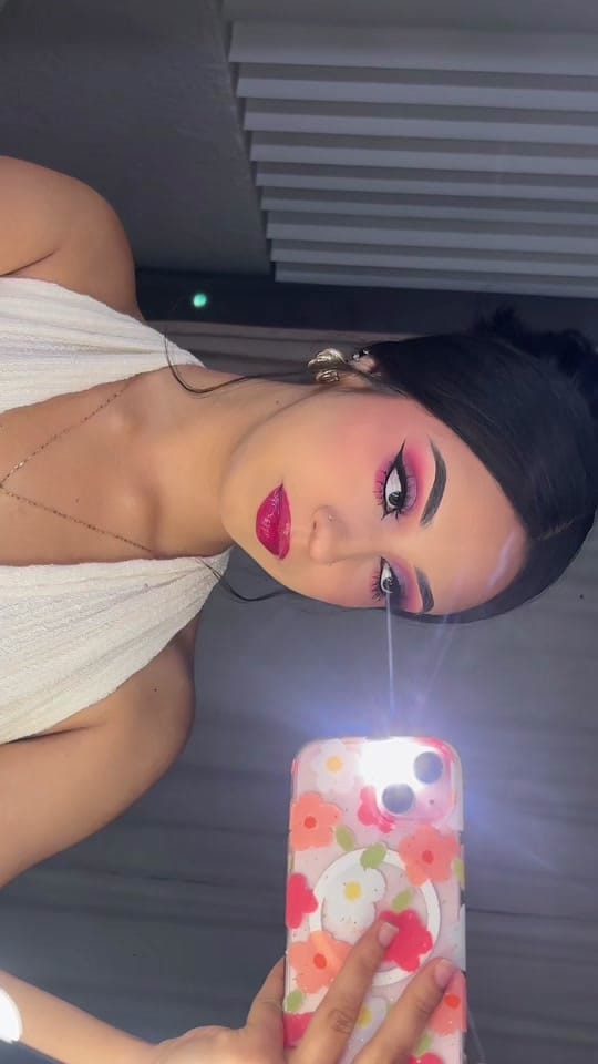 Post 7 by Brenda Martinez 👸🏻 on TikTok (video)
