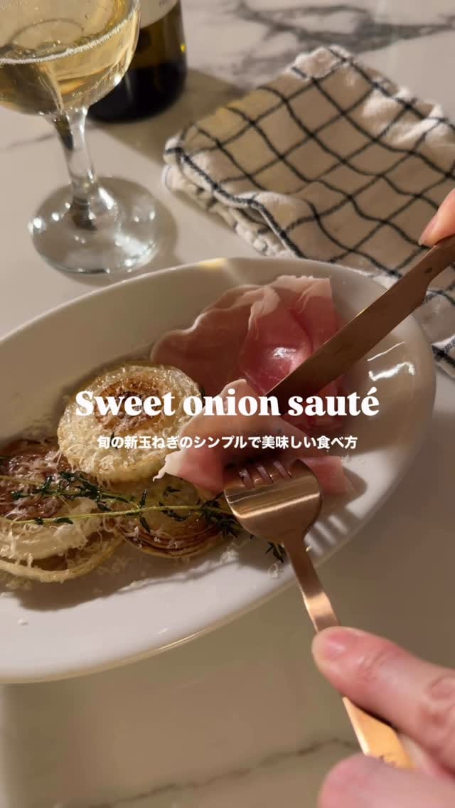 Post 3 by 𝐌𝐢𝐧𝐨𝐫𝐢 on Instagram (video)