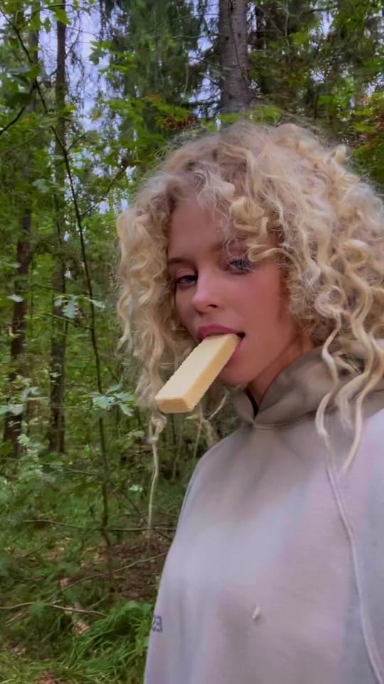 Post 9 by Isla on TikTok (video)