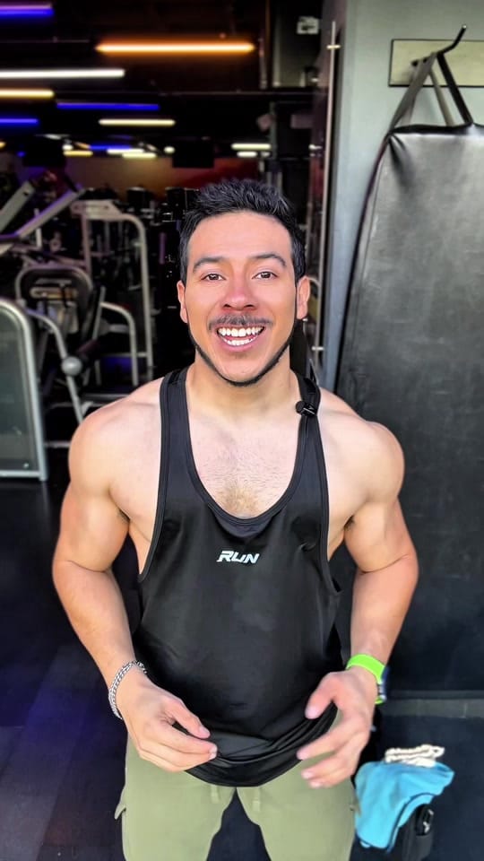 Post 3 by Alberto Cruz on TikTok (video)