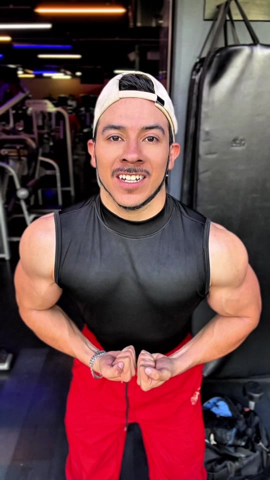 Post 7 by Alberto Cruz on TikTok (video)